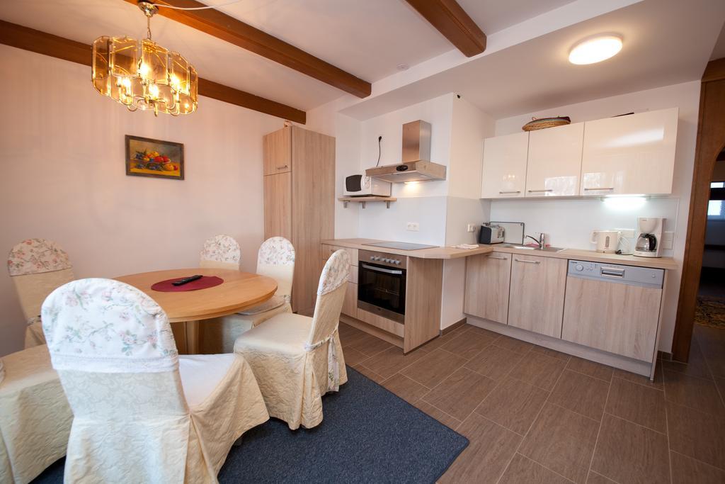 Haus Hoffmann Daire Sonnenalpe Nassfeld Dış mekan fotoğraf