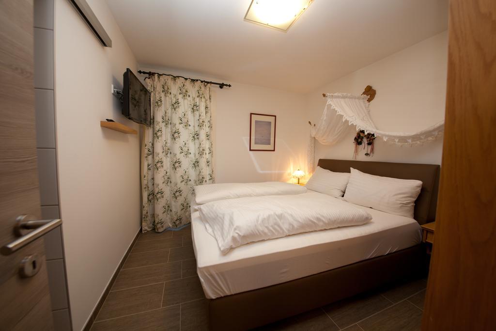 Haus Hoffmann Daire Sonnenalpe Nassfeld Dış mekan fotoğraf