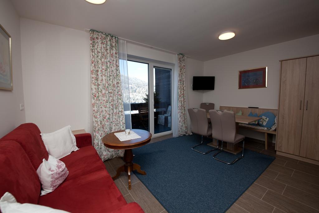 Haus Hoffmann Daire Sonnenalpe Nassfeld Dış mekan fotoğraf