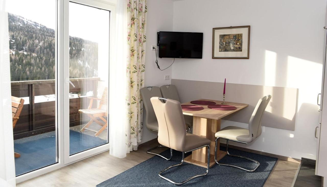 Haus Hoffmann Daire Sonnenalpe Nassfeld Dış mekan fotoğraf